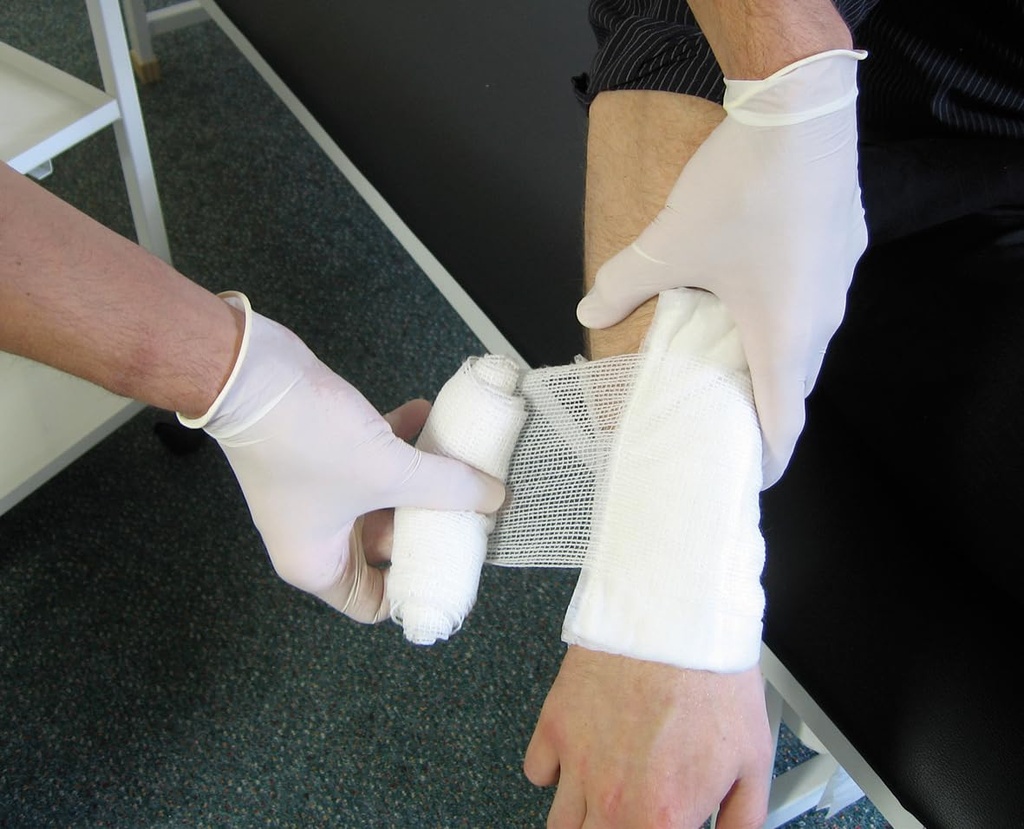 safety-first-aid-hypacover-pack-of-6-dre-61P-A1ds7iL.jpg
