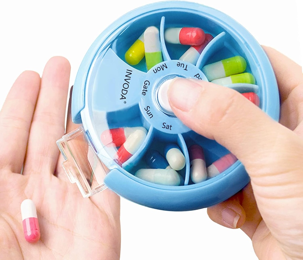 Organizzatore di pillole settimanali INVODA 7 scomparti scatola di pillole rotanti per farmaci giornalieri e vitamine - Portable Travel Pill Case Fish Oil Supplements Vitamins Organizer (Sky Blue)