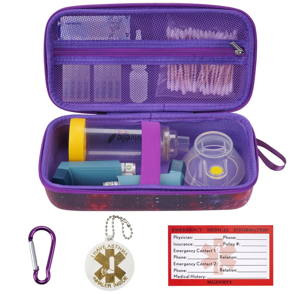 MGZNMTY Travel Carrying Case Compatibile con Asthma Inhaler Spacer per adulti e bambini, maschere, Inhaler Holder con Asthma Alert Tag e Medical Card, Carabiner (Solo caso) (Galaxy)
