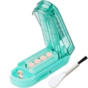 Johnbee Pill Cutter Splitter per Pillole piccole e piccole, Pillole più grandi. Regolabile Pill Splitter taglia esattamente più pillole alla volta. Lama tagliente con protezione di sicurezza. Bordo in silicone antiscivolo (Luce Blu)