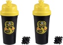 Karate Kid Cobra Kai 25oz Protein Shaker Bottiglie per miscele di polvere - Confezione da 2 - Vite a prova di leak sui coperchi - Lavori per limooti, Bevande di energia, Miscele di allenamento, Shakes - Licenza ufficiale